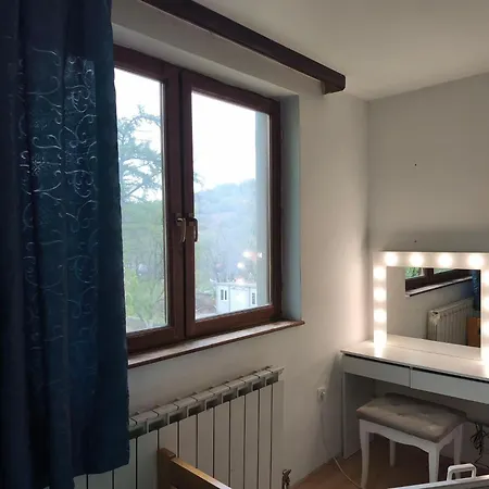 Hostel Hideout *