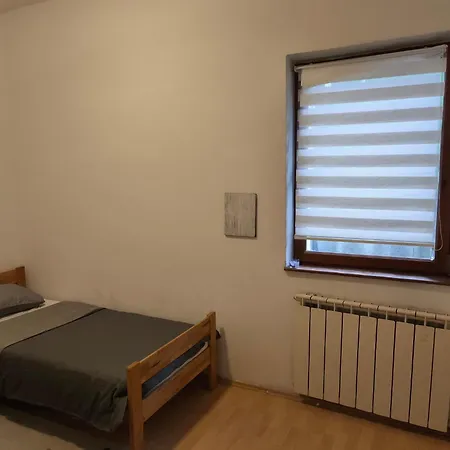 Hideout * Travnik